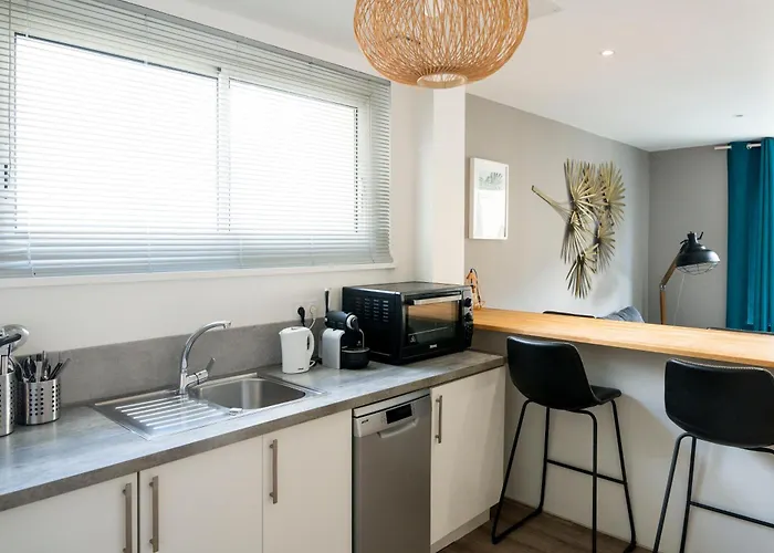 4 Personnes En Centre-ville * Caen